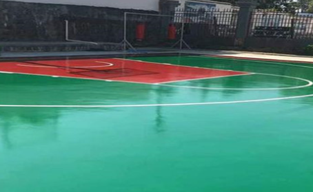 咸阳篮球场翻新地面